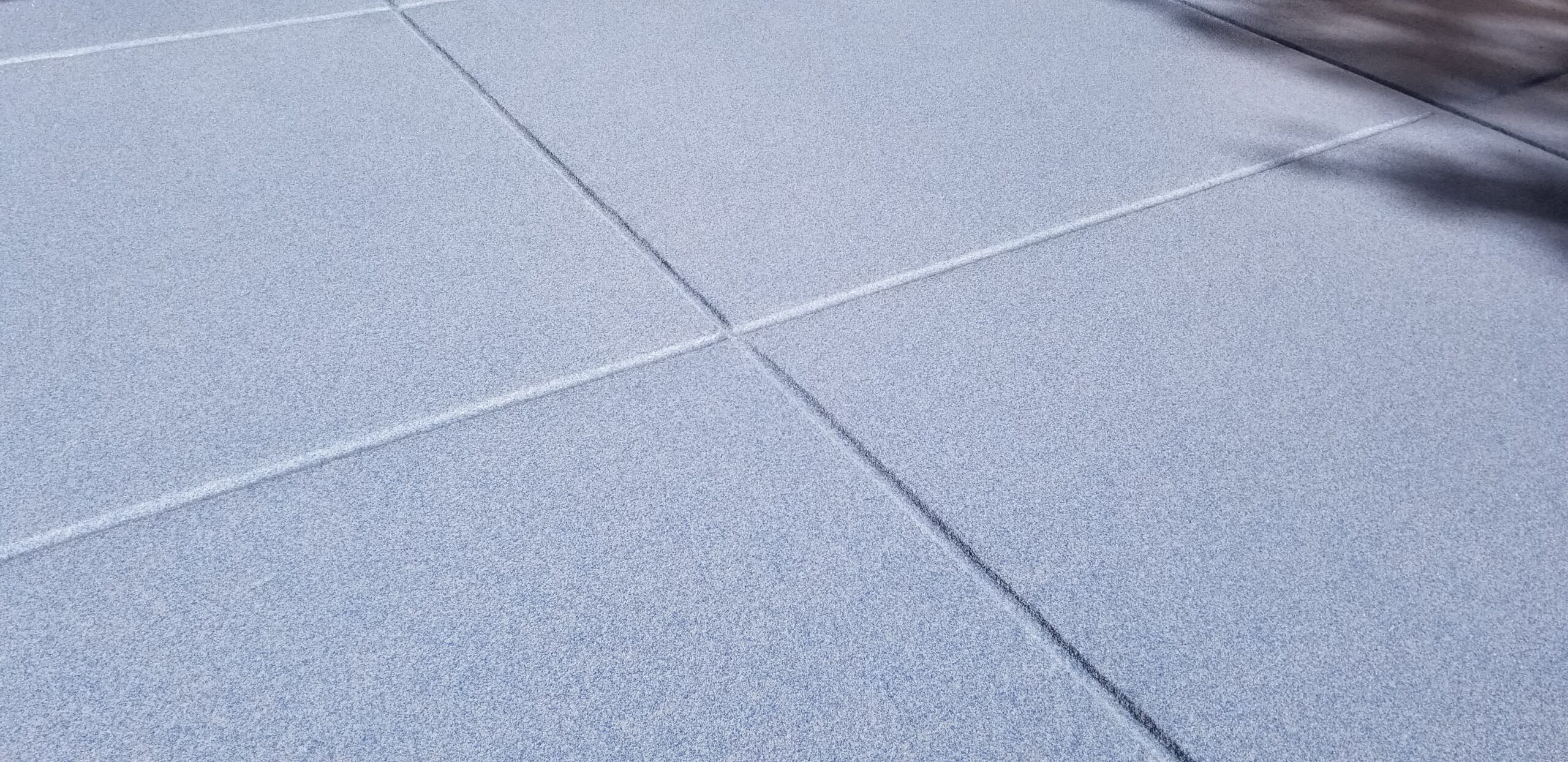 13_quartz_filled_epoxy_flooring