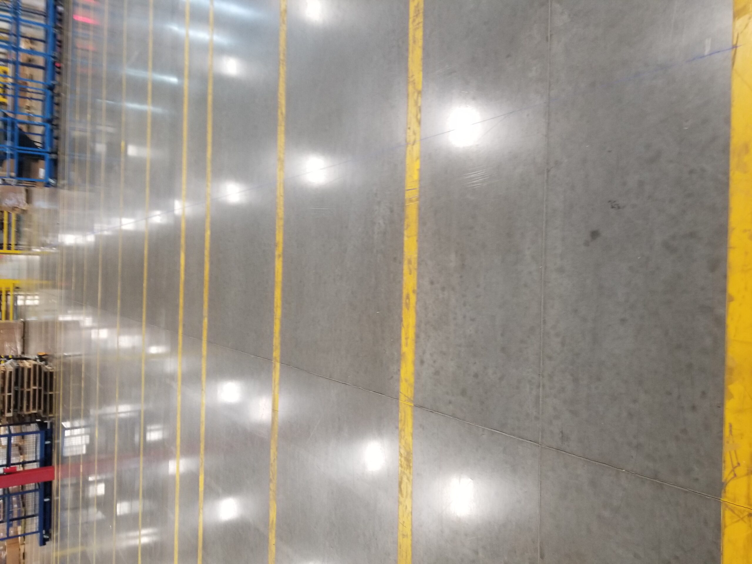 1_heavy_duty_warehouse_epoxy_flooring