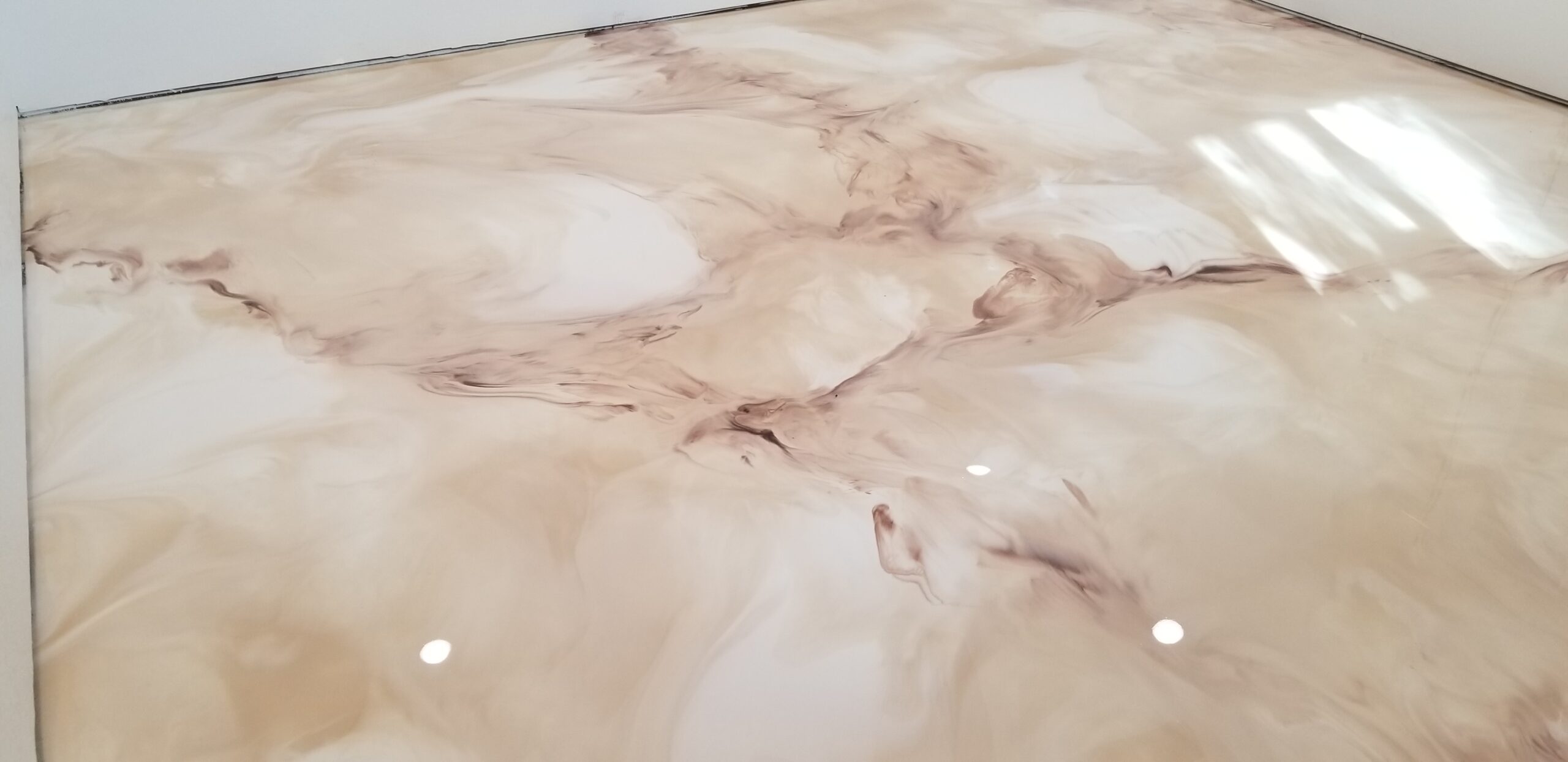 2. custom color metallic epoxy for living rooms