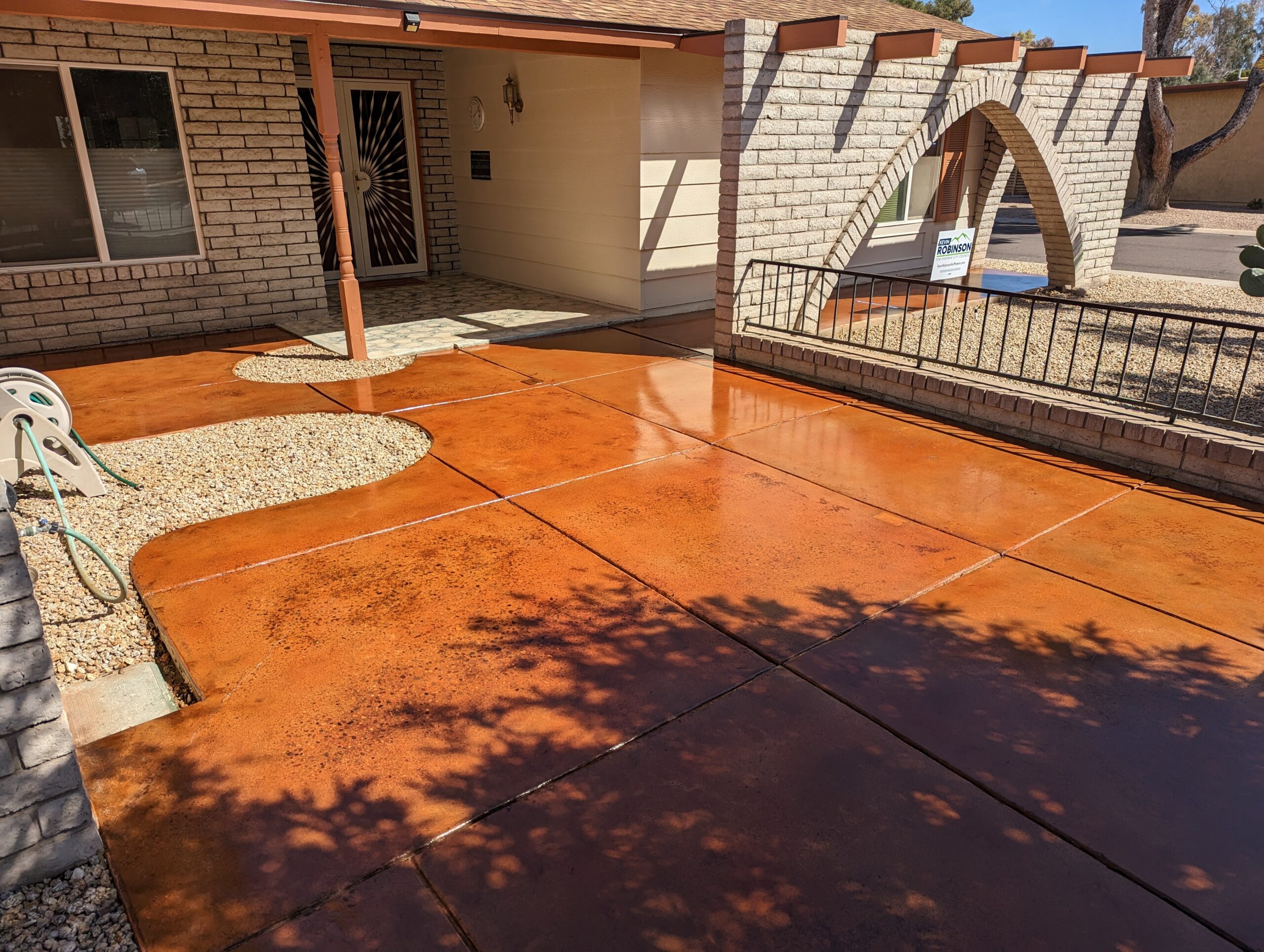 3_decorative_concrete_staining_for_patios